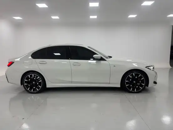 BMW-320i-2026