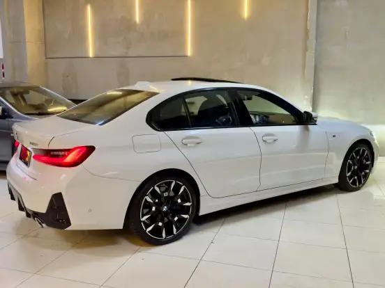 BMW-320i-2.0 16V TURBO FLEX M SPORT AUTOMÁTICO BMW-320i-2026