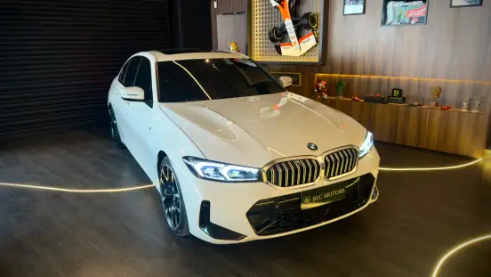 BMW-320i-2026