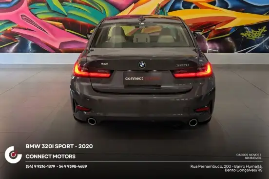 BMW-320i-2019