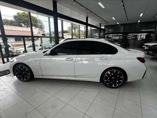BMW-320i-2.0 16V TURBO FLEX M SPORT AUTOMÁTICO BMW-320i-2024