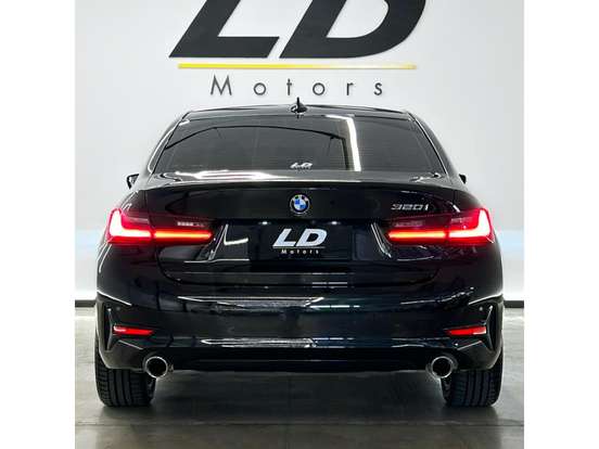 BMW-320i-2.0 16V TURBO GASOLINA SPORT AUTOMÁTICO BMW-320i-2019