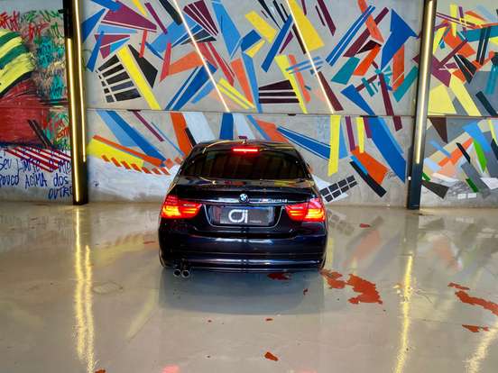 BMW-325i-2.5 SEDAN 24V GASOLINA 4P AUTOMÁTICO BMW-325i-2012