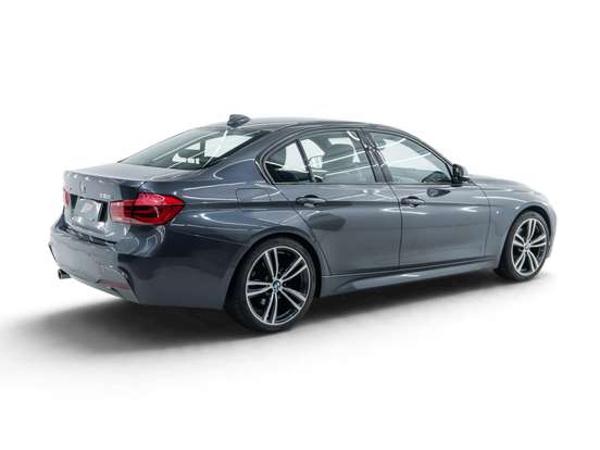 BMW-328i-2.0 M SPORT 16V ACTIVEFLEX 4P AUTOMÁTICO BMW-328i-2017