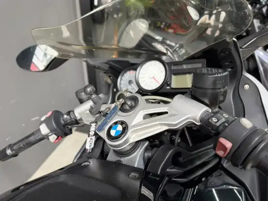 BMW-K 1300 S BMW-K 1300 S-2009