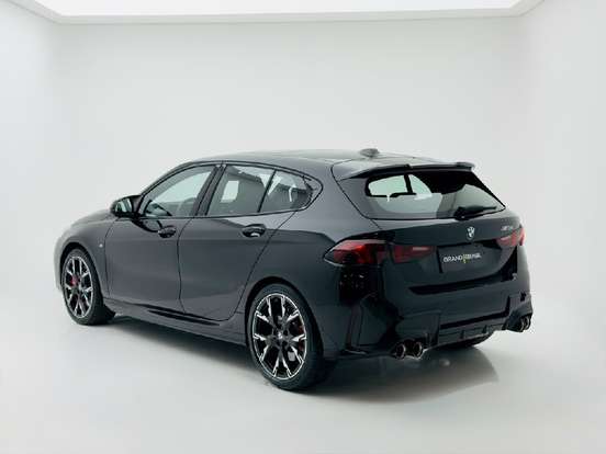 BMW-M 135i-2025