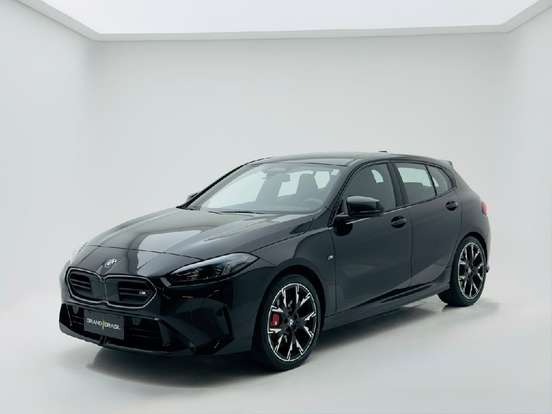 BMW-M 135i-2.0 16V TURBO GASOLINA XDRIVE STEPTRONIC BMW-M 135i-2025