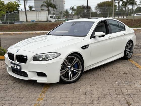 BMW M5 4.4 V8 32V GASOLINA 4P AUTOMÁTICO