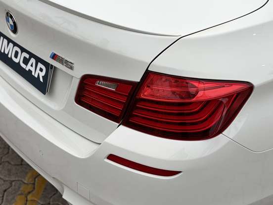 BMW-M5-4.4 V8 32V GASOLINA 4P AUTOMÁTICO BMW-M5-2013