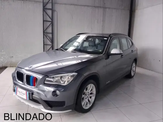 BMW X1 2.0 16V TURBO ACTIVEFLEX SDRIVE20I 4P AUTOMÁTICO