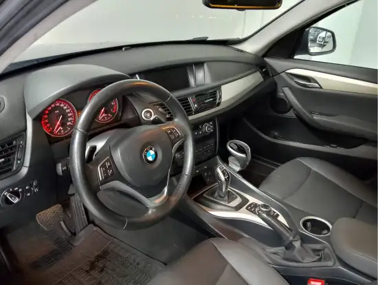 BMW-X1-2.0 16V TURBO ACTIVEFLEX SDRIVE20I 4P AUTOMÁTICO BMW-X1-2014