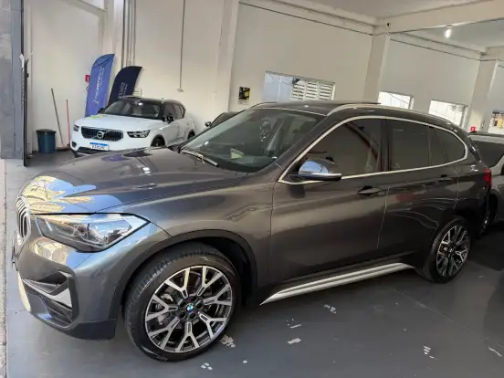 BMW-X1-2.0 16V TURBO ACTIVEFLEX SDRIVE20I X-LINE PLUS 4P AUTOMÁTICO BMW-X1-2022