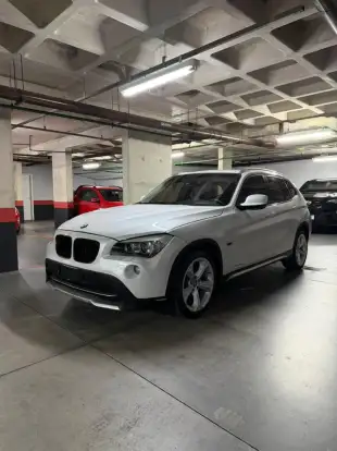 BMW-X1-2.0 16V TURBO GASOLINA SDRIVE20I 4P AUTOMÁTICO BMW-X1-2012