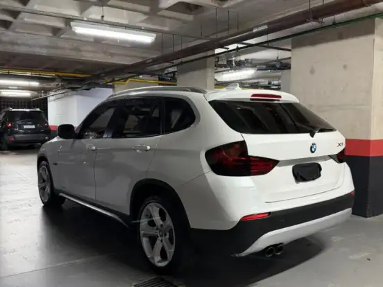 BMW-X1-2.0 16V TURBO GASOLINA SDRIVE20I 4P AUTOMÁTICO BMW-X1-2012