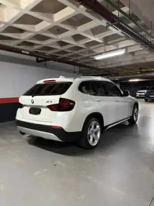BMW-X1-2.0 16V TURBO GASOLINA SDRIVE20I 4P AUTOMÁTICO BMW-X1-2012