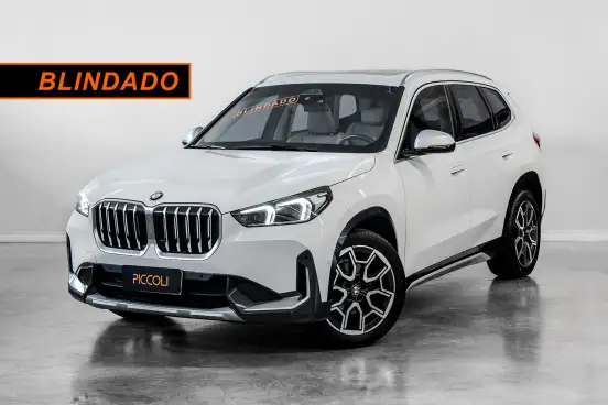 BMW-X1-2023