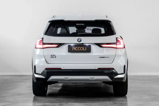 BMW-X1-2023