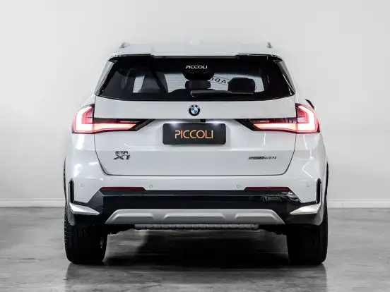 BMW-X1-2.0 16V TURBO GASOLINA SDRIVE20I X-LINE STEPTRONIC BMW-X1-2023
