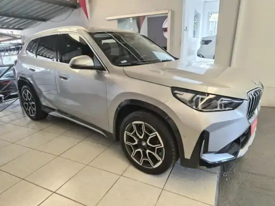 BMW-X1-2.0 16V TURBO GASOLINA SDRIVE20I X-LINE STEPTRONIC BMW-X1-2024