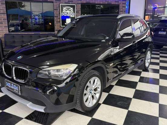 BMW-X1-2.0 16V GASOLINA SDRIVE18I 4P AUTOMÁTICO BMW-X1-2011