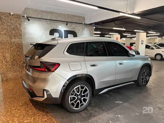 BMW-X1-2.0 16V TURBO GASOLINA SDRIVE20I X-LINE STEPTRONIC BMW-X1-2023