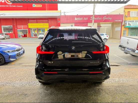 BMW-X1-2.0 16V TURBO GASOLINA SDRIVE20I X-LINE STEPTRONIC BMW-X1-2023