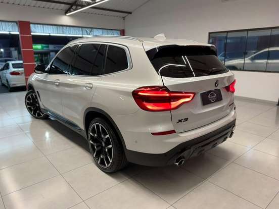 BMW-X3-2019