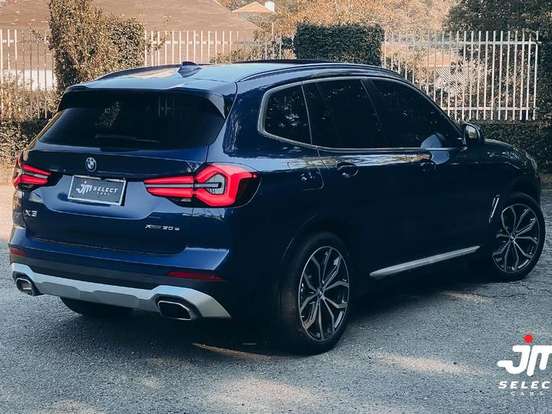 BMW-X3-2.0 16V HÍBRIDO X LINE XDRIVE30E STEPTRONIC BMW-X3-2023