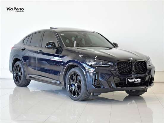 BMW-X4-2021