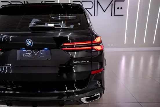 BMW-X5-2024