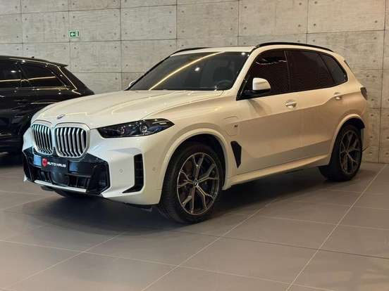 BMW-X5-2025