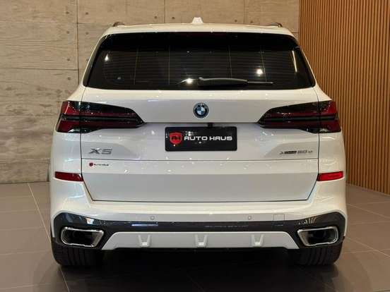 BMW-X5-2025