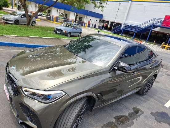 BMW-X6-2021