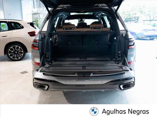BMW-X7-3.0 TWINPOWER GASOLINA XDRIVE40I M SPORT STEPTRONIC BMW-X7-2025