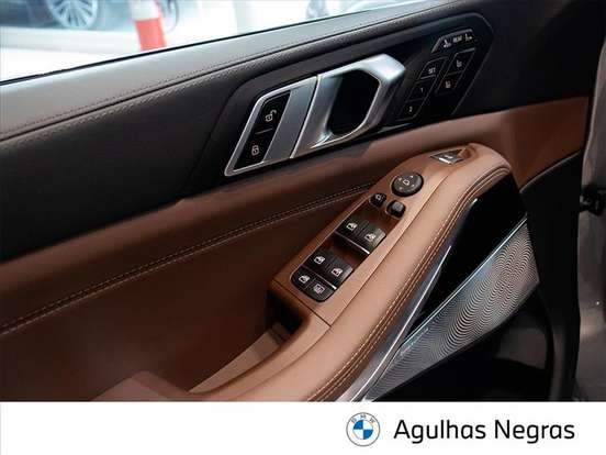 BMW-X7-3.0 TWINPOWER GASOLINA XDRIVE40I M SPORT STEPTRONIC BMW-X7-2025