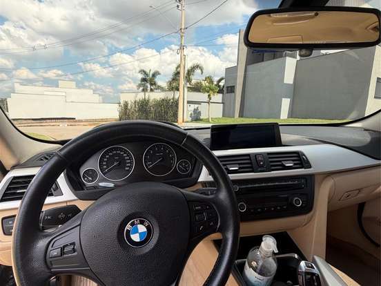 BMW-320i-2.0 16V TURBO ACTIVE FLEX 4P AUTOMÁTICO BMW-320i-2013
