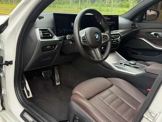 BMW-320i-2.0 16V TURBO FLEX M SPORT AUTOMÁTICO BMW-320i-2022