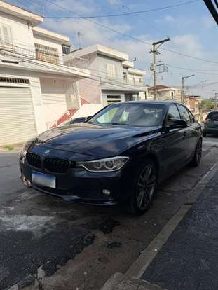 BMW-320i-2015