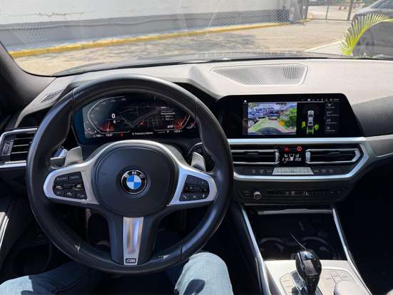 BMW-320i-2020