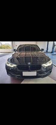 BMW-320i-2017