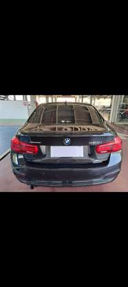 BMW-320i-2017