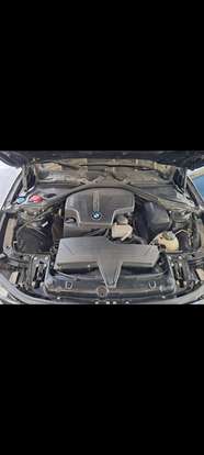 BMW-320i-2017