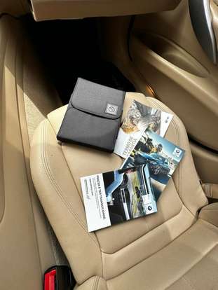 BMW-320i-2018