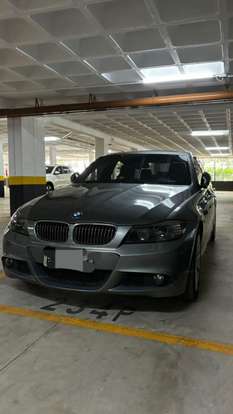 BMW-335i-2009
