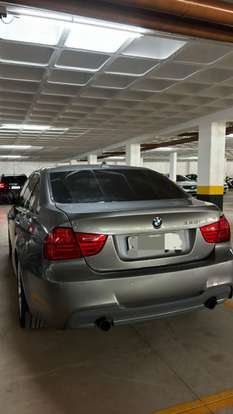 BMW-335i-2009