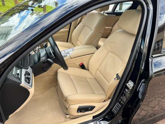 BMW-528i-2.0 M SPORT 16V GASOLINA 4P AUTOMÁTICO BMW-528i-2014
