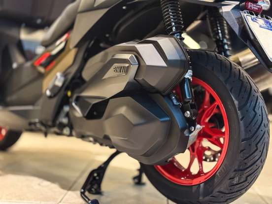 BMW-C 400 X-2025