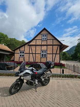 BMW-F 900 GS ADVENTURE-2024
