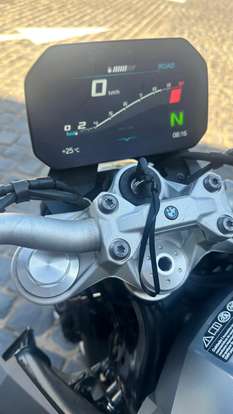 BMW-F 900 R SPORT-2022