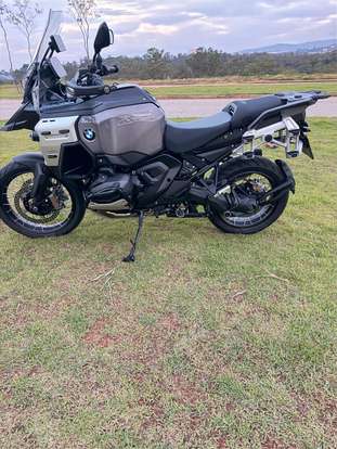 BMW-R 1300 GS TRIPLE BLACK-2025